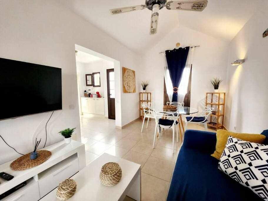 El Ron Ron De Fuerte Apartment Caleta De Fuste Exterior foto
